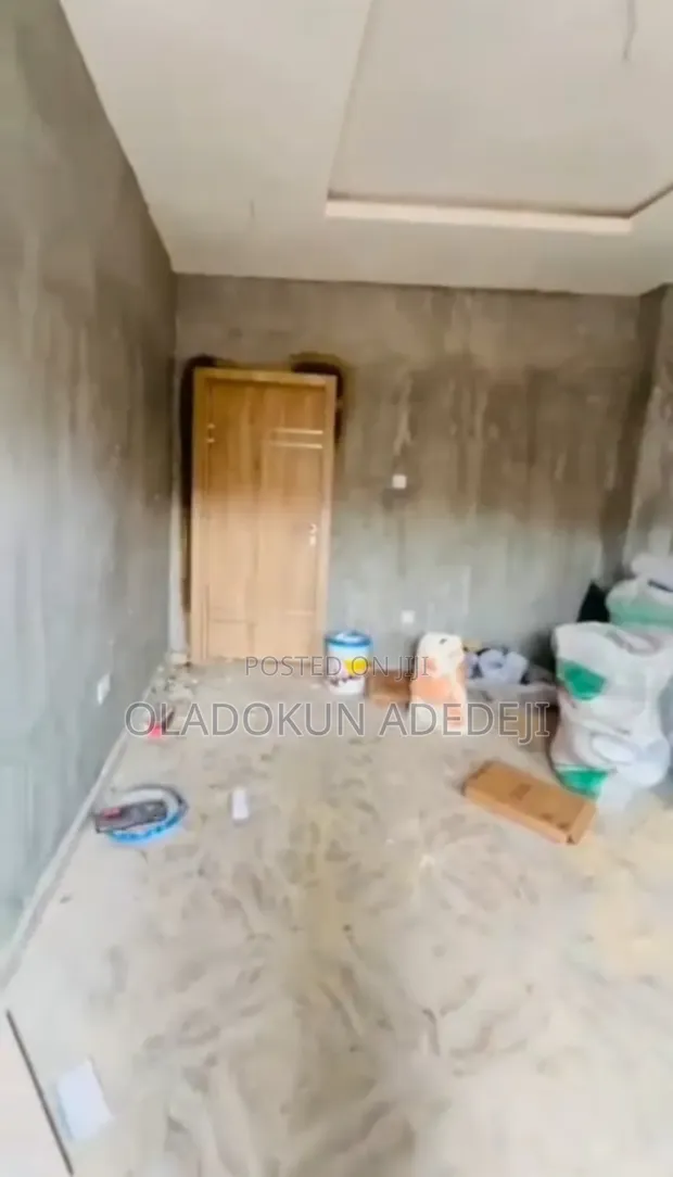 Mini Flat for Rent in Lawanson, Surulere - 1