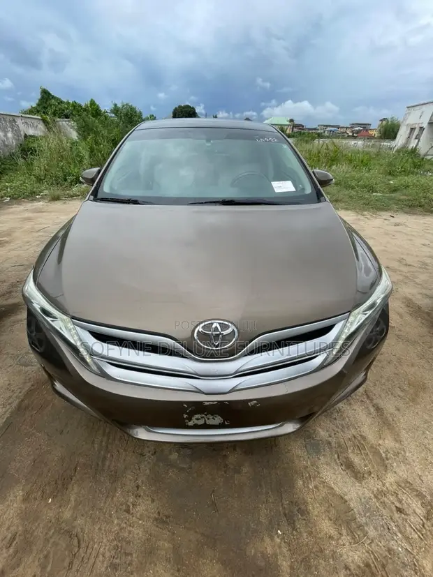 Toyota Venza 2013 Zinariya - 1