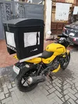 Bajaj Pulsar 220 F 2024 Yellow - 2