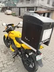 Bajaj Pulsar 220 F 2024 Yellow - 3