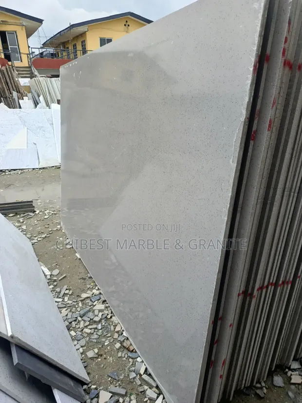 Marble Quartz for Kitchen Countertop & Staircase - Best Quality - 1
