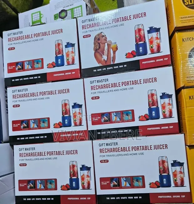 Rechargeable Portable Juicer - 1