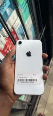Apple iPhone XR 128GB White - 2