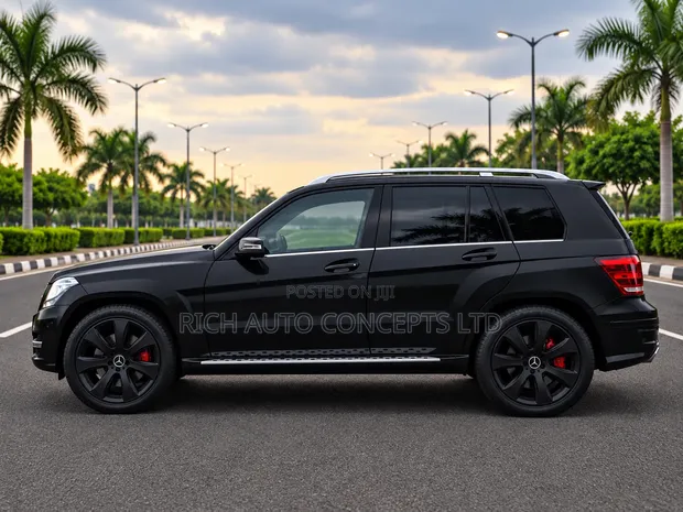 Mercedes-Benz GLK-Class 350 2010 Black - 1