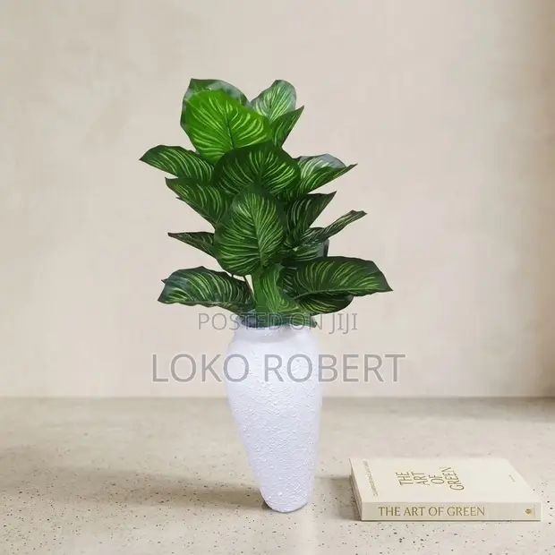 Artificial Calathea Floor Plant in Ceramic-Look Pot - 1