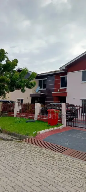 4-Bedroom Semi-Detached Duplex in Choice Garden, Abijo