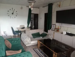 Gidan haya mai dakuna 2 da kayan daki a Trans Nkisi, Onitsha