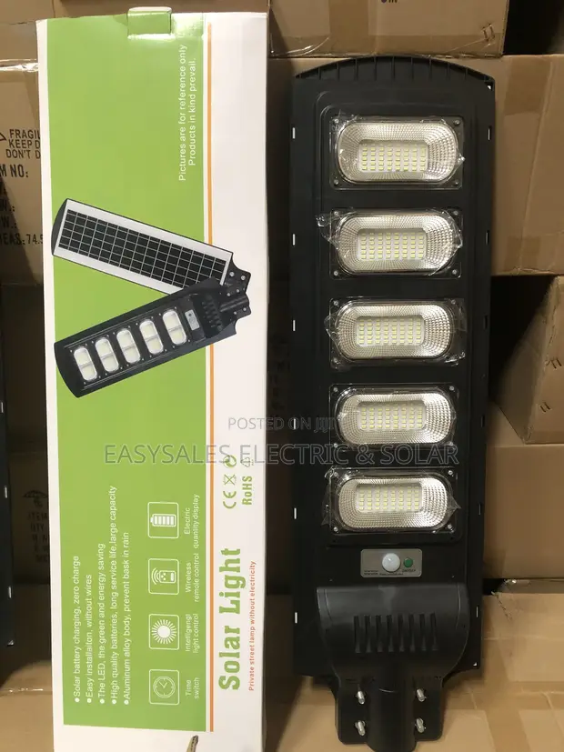 1000W All-in-One Solar Street Light with Remote - 1