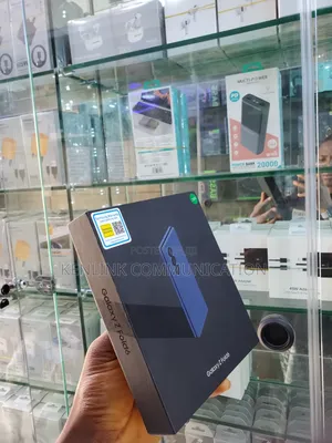 New Samsung Galaxy Z Fold6 256GB Blue