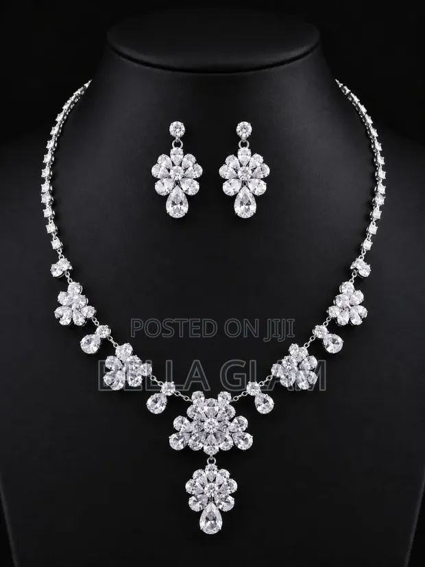 Fashion Jewelry Set - Necklace and Earrings - 1