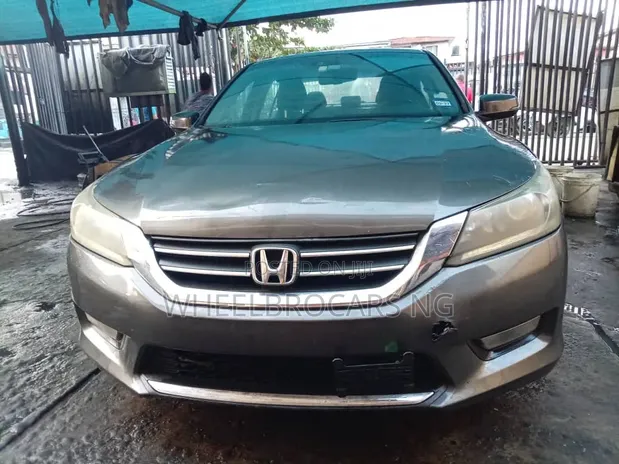 2015 Honda Accord Sport Sedan (2.4L) - Foreign Used - 1