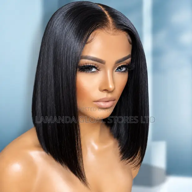 Short Straight Middle Part HD Lace Front Bob Wig - 1