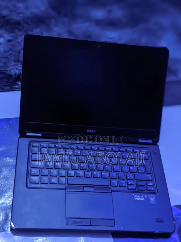 Dell Latitude 7450 Laptop - Core i7, 8GB RAM, 256GB SSD - 1