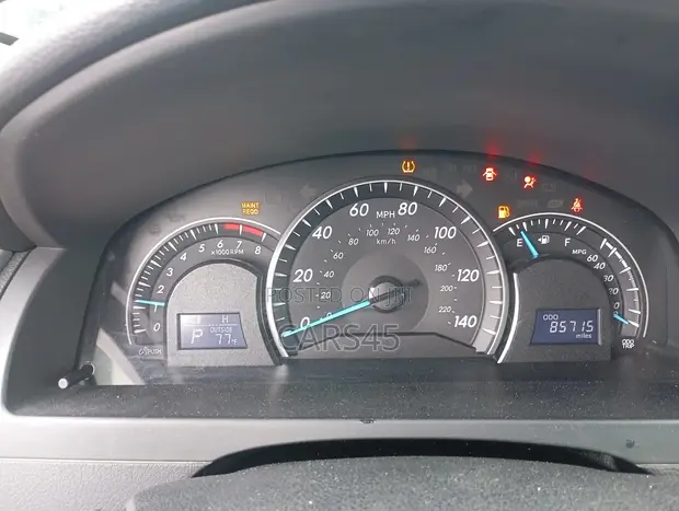 Toyota Camry 2014 Blue - 1