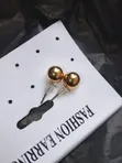 Beautiful Yellow Gold-Plated Earrings - 1