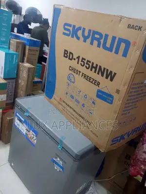 Skyrun 155L Chest Freezer with LED Light