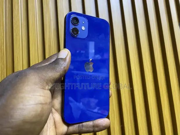 Apple iPhone 12 128GB Blue - 1