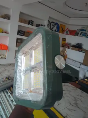 DP Solar Flood Light for Compound and Security
