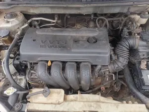 Toyota Corolla 1.8 TS 2004 Silver