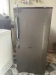 LG Expresscool Refrigerator - Used - 1