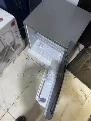 Skyrun BCD-50HW 48L Mini Fridge