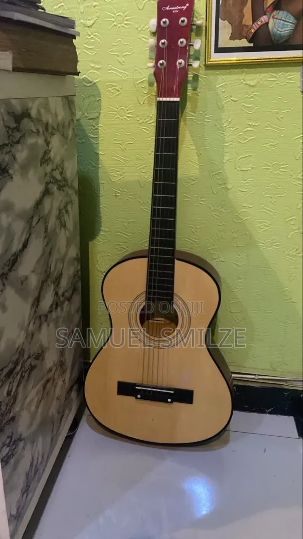 Artist Acoustic Guitar - Used - 1