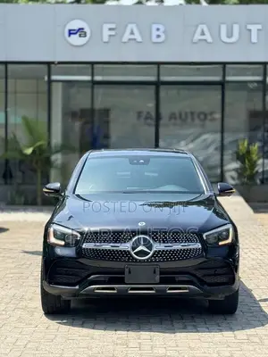 2021 Mercedes-Benz GLC 300 Coupe