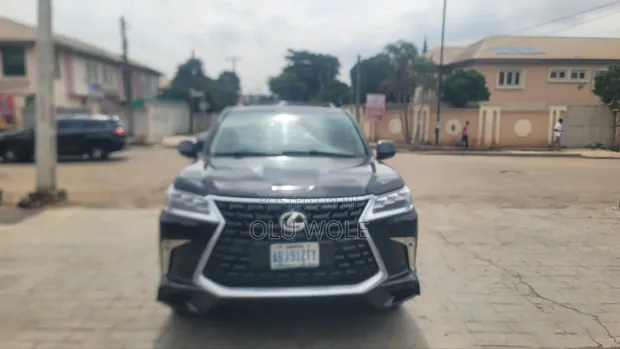 Lexus LX 570 2009 (Upgraded to 2017 Spec) - 1