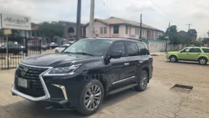 Lexus LX 570 2009 (Upgraded to 2017 Spec)