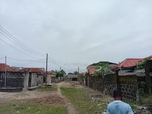 2-Bedroom House for Sale in Balogun, Bogije