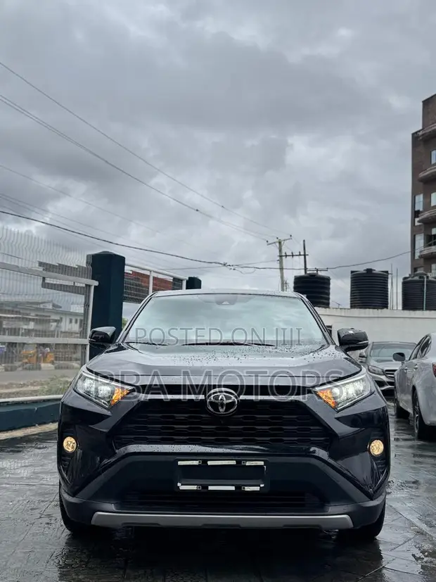 Toyota RAV4 2021 Black - 1