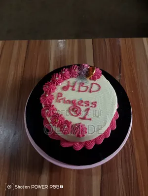 Ifeola Baking - Alpha Foods Cake
