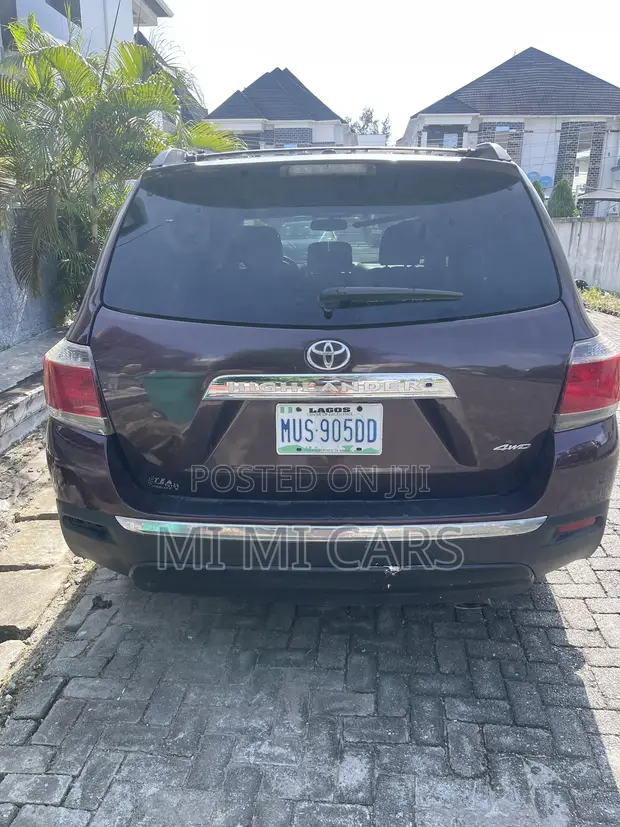 2013 Toyota Highlander Limited 3.5L SUV Brown - 1