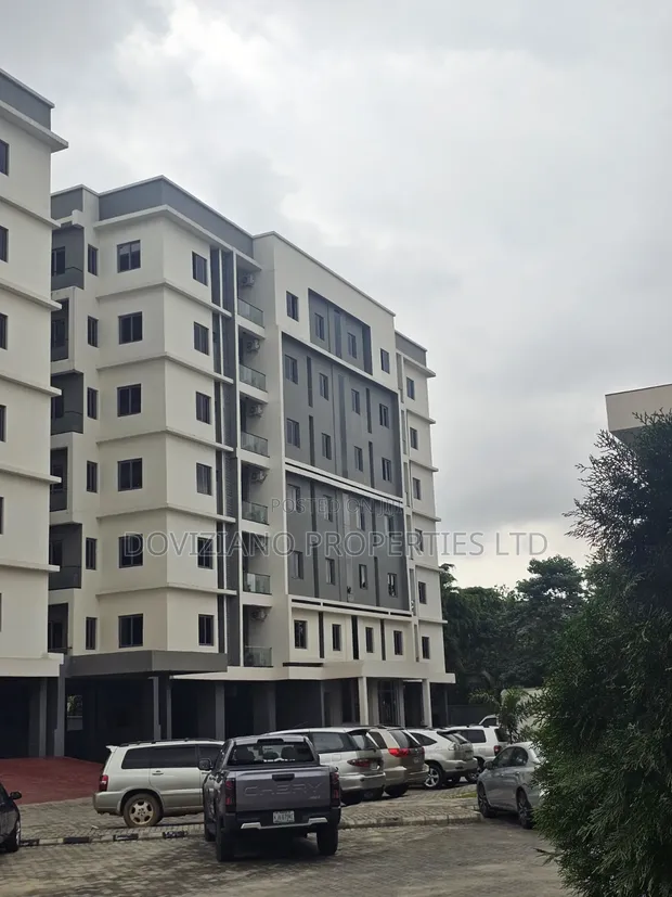 3 Bedroom Luxury Apartment for Rent in Ikeja GRA - 1