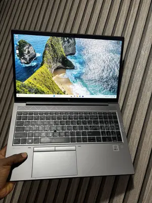 HP ZBook Firefly 15 G7 Laptop - Core i7, 16GB RAM, 512GB SSD