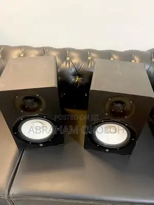 Yamaha HS8 Studio Monitor Speakers