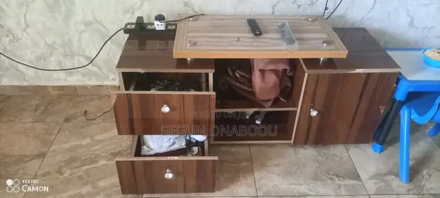 TV Shelf / TV Stand mai Leda - 1