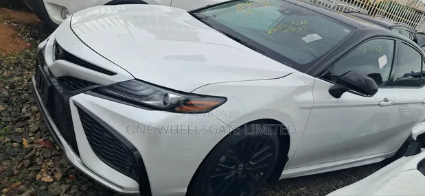 Toyota Camry XSE 2023 - 1