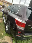 Toyota Highlander 2013 Maroon - 4