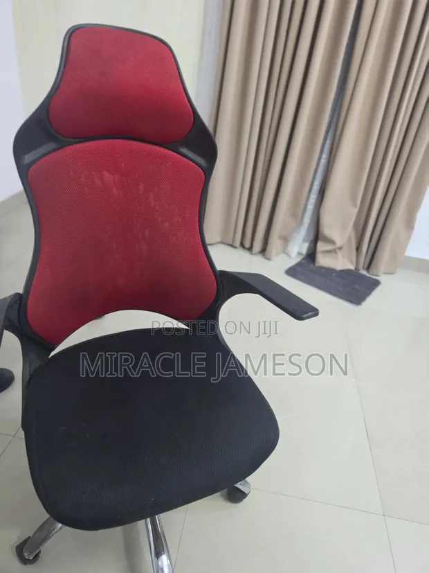 Home Interiors Gaming Chair - Used - 1