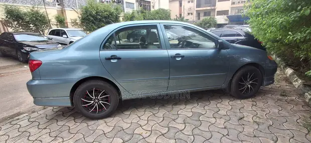 Toyota Corolla 2013 Kore - 1