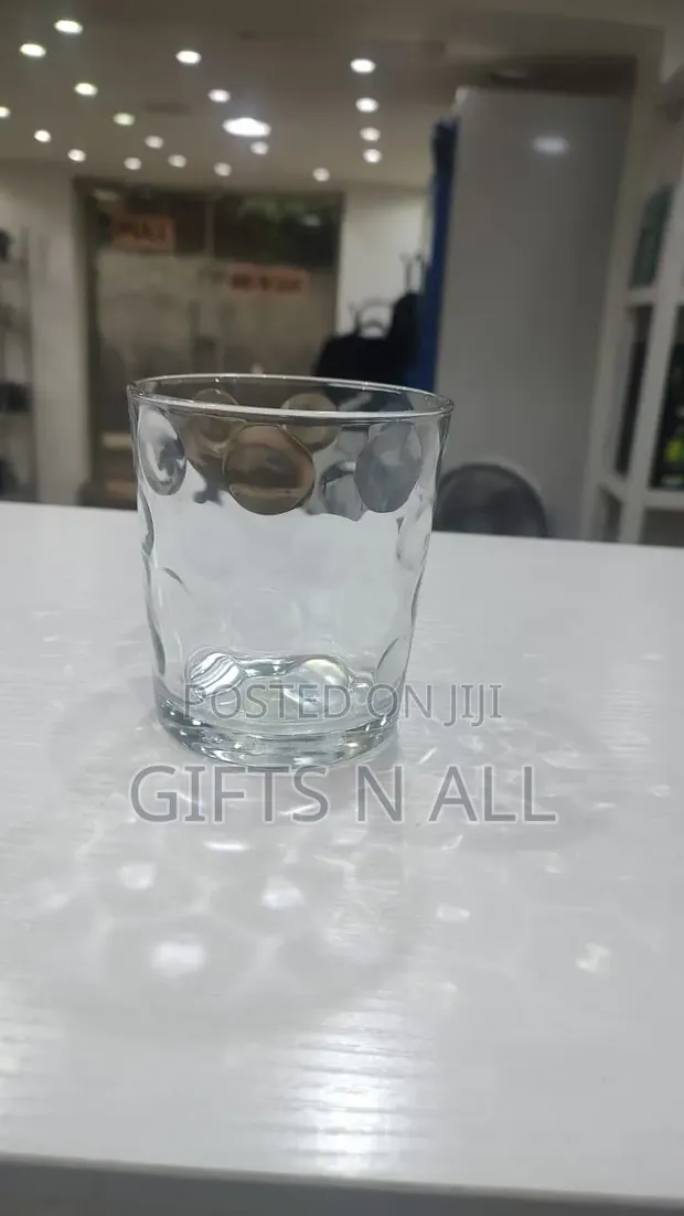 Circle Designed Glass Cup - 1