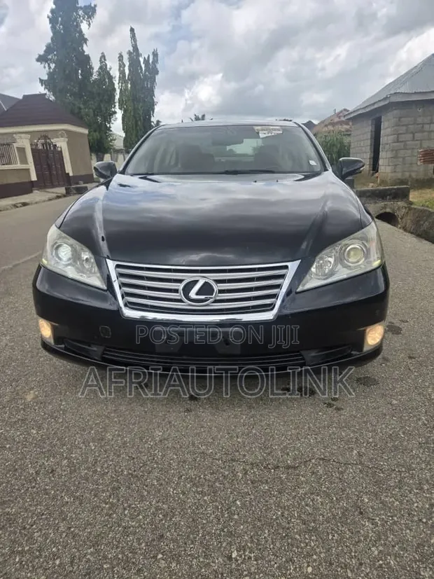 2010 Lexus ES 350 Black - 1