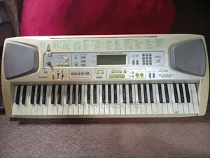 Casio LK-58 Electronic Keyboard with Adaptor