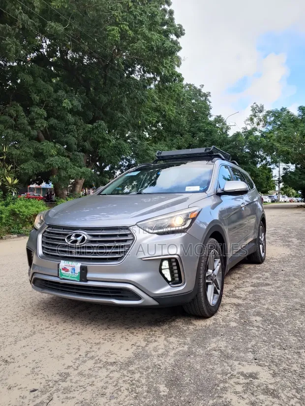 2018 Hyundai Santa Fe Limited Ultimate FWD Silver - 1