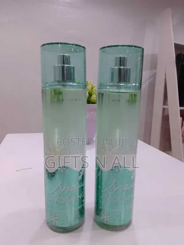 Bath & Body Works Snowy Morning Fine Fragrance Mist - 1