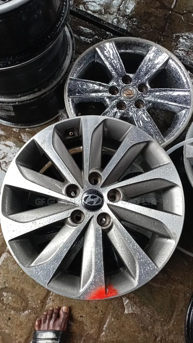 Hyundai 17" Rims - Direct Tokunbo - 1