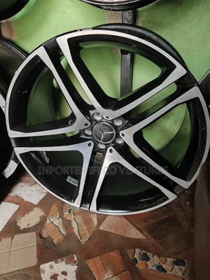 22 Inch Original Mercedes AMG Wheels