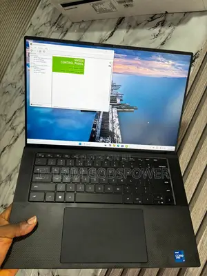 Dell Precision 5560 Laptop - Core i7, 16GB RAM, 512GB SSD