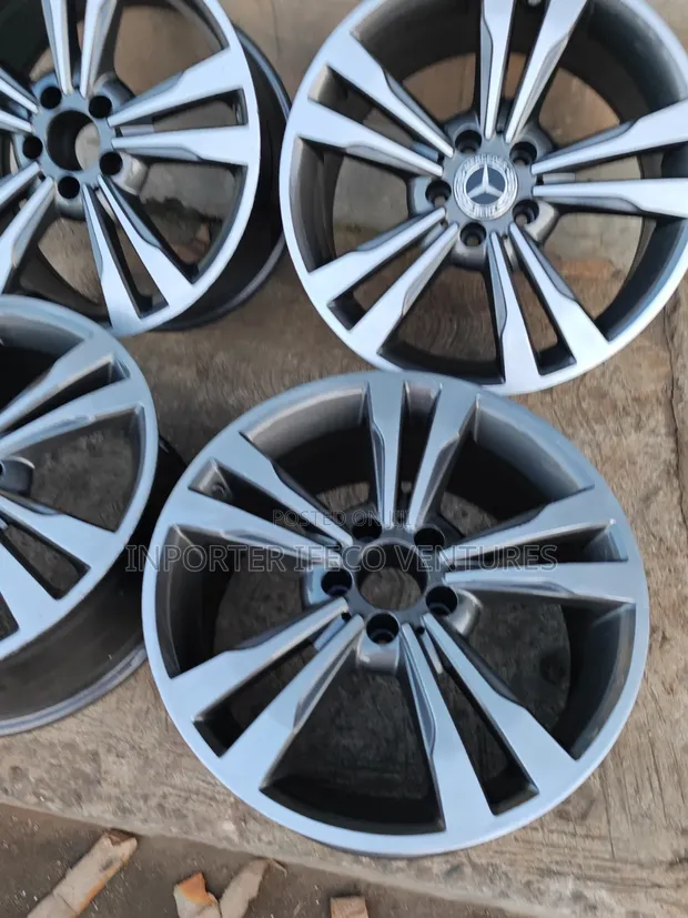 Mercedes AMG Rims - Size 18 - 1